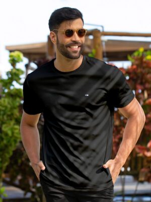 Camiseta Básica Suedine Masculina Fiorde Domno